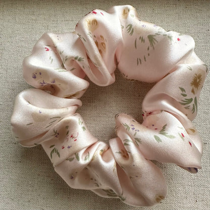Fleur's 100% Silk Hair Scrunchie (Medium size)