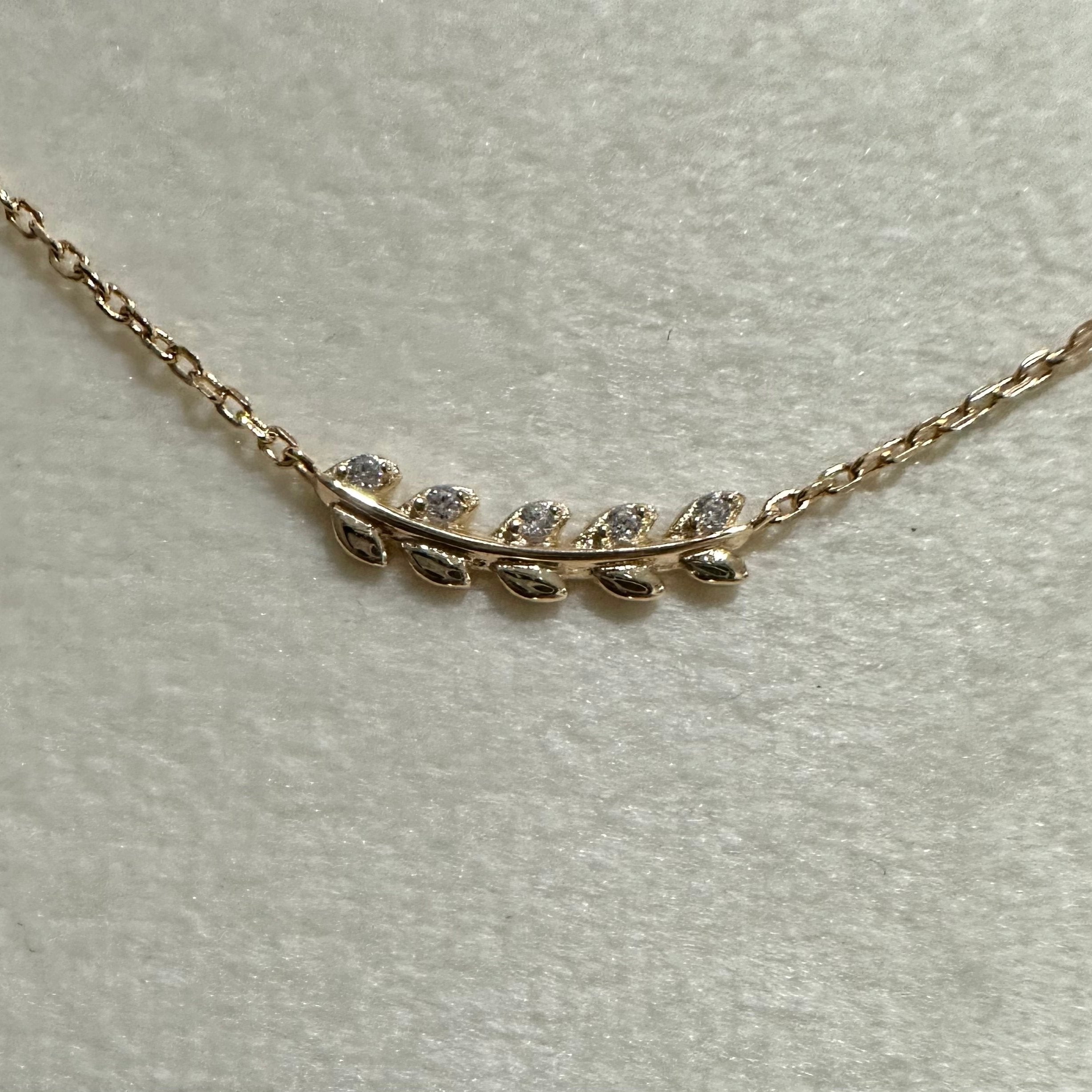 “Ivy” Necklace (14K Gold)