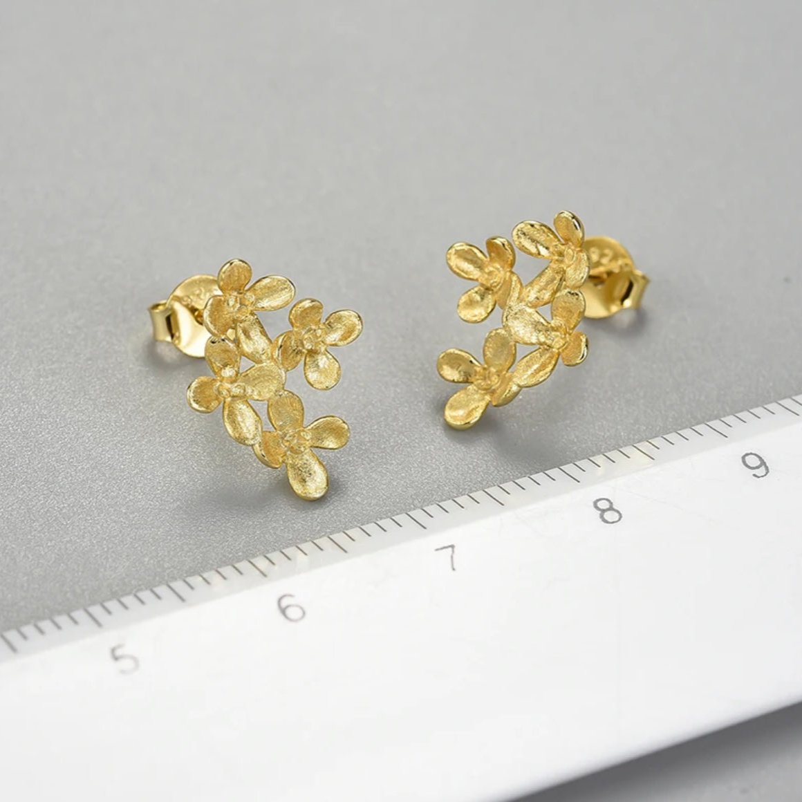 "Floral Waterfall" Earrings (Gold)