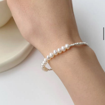 “Lily” Pearl Bracelet (Silver)
