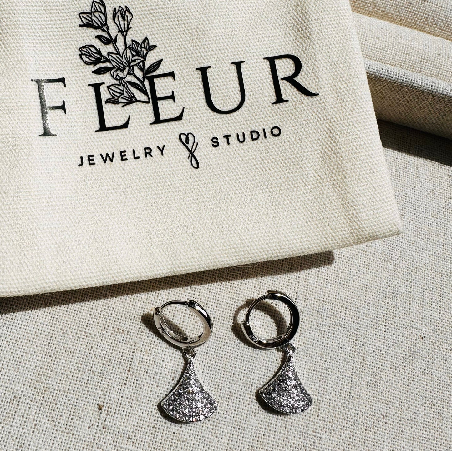 “Tulip” Drop Earrings (Rhodium)