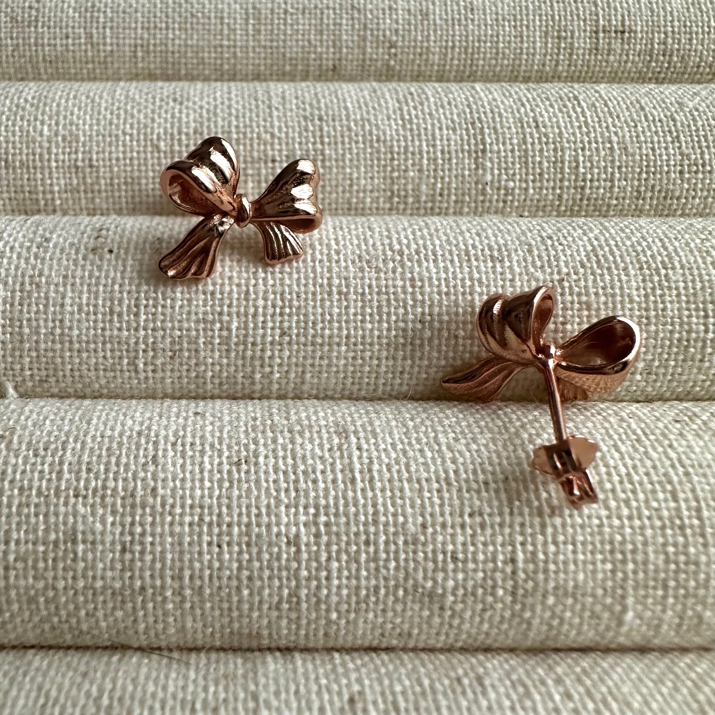 “Bow” Stud Earrings (Rose Gold)