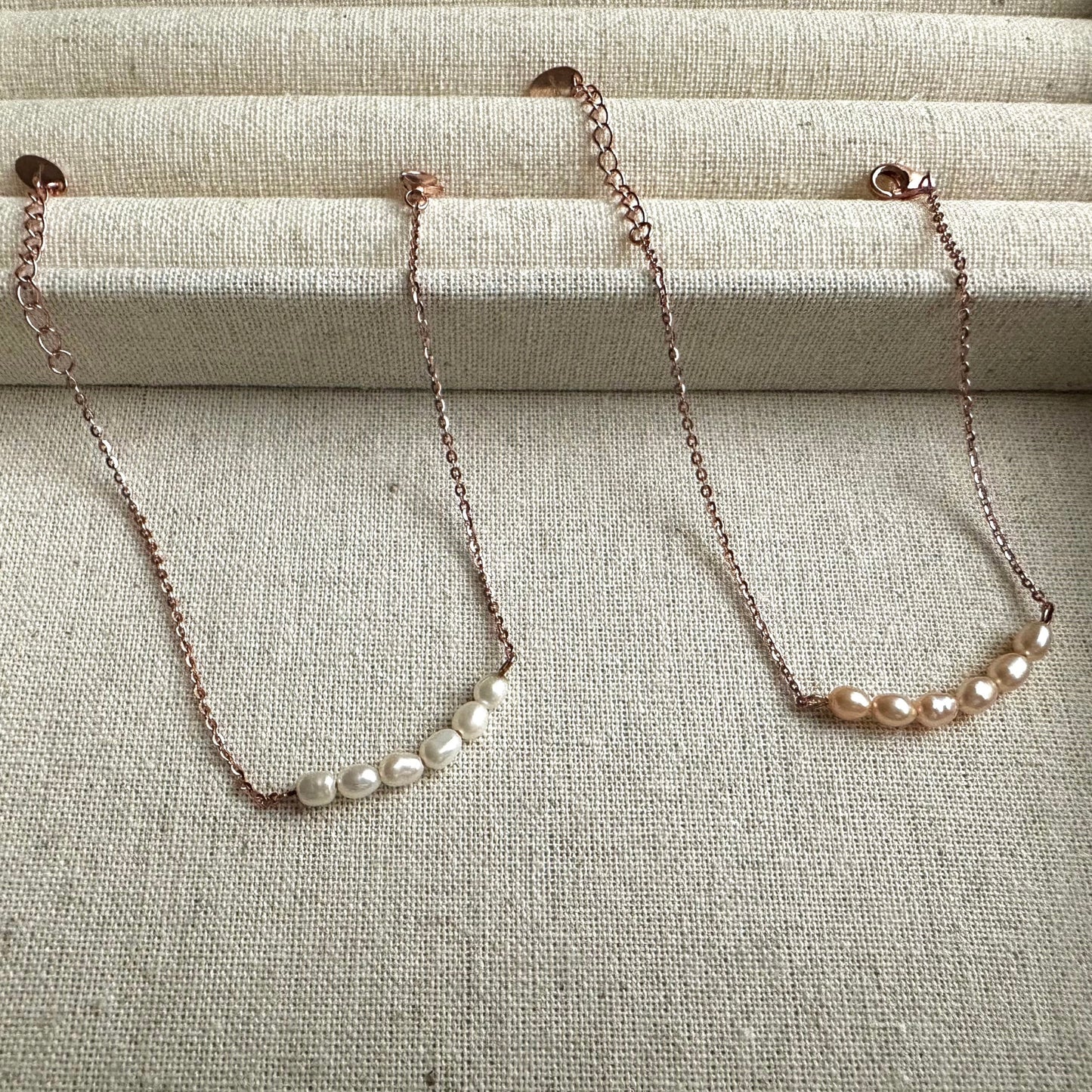 “Poppy” Pearl Bracelet (Pink pearls)