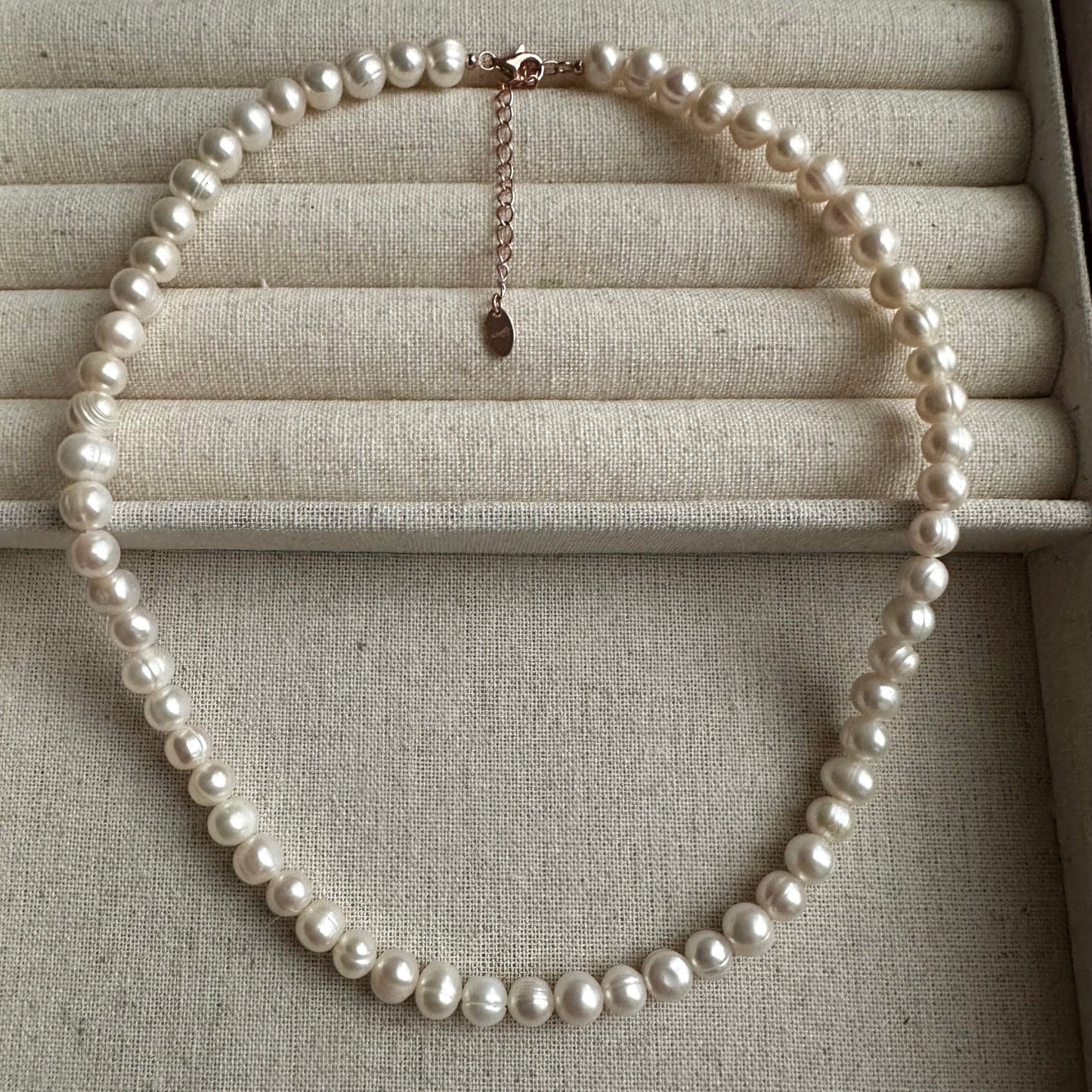 “Jasmin” Pearl Necklace (Rose Gold)