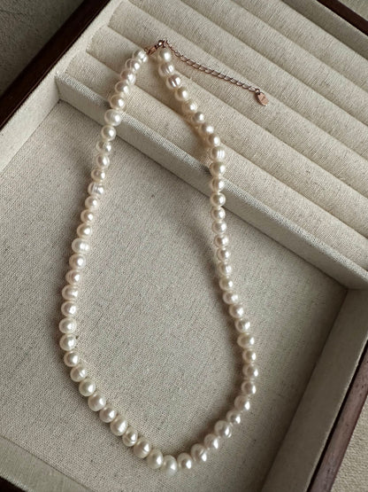 “Jasmin” Pearl Necklace (Rose Gold)