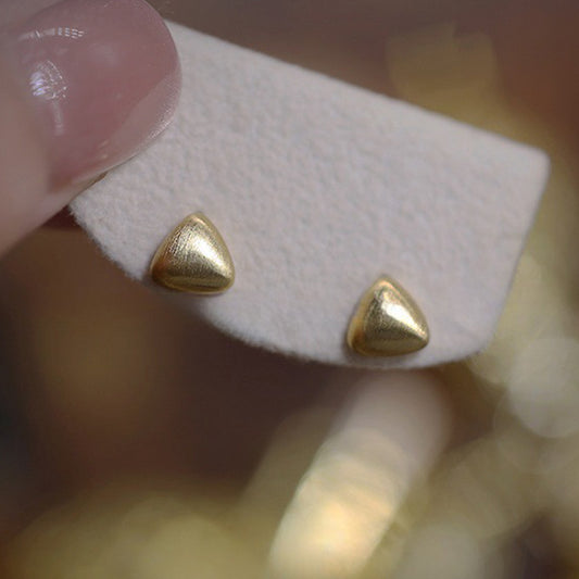 “Violet” Brushed Stud Earrings (18K Gold plated)
